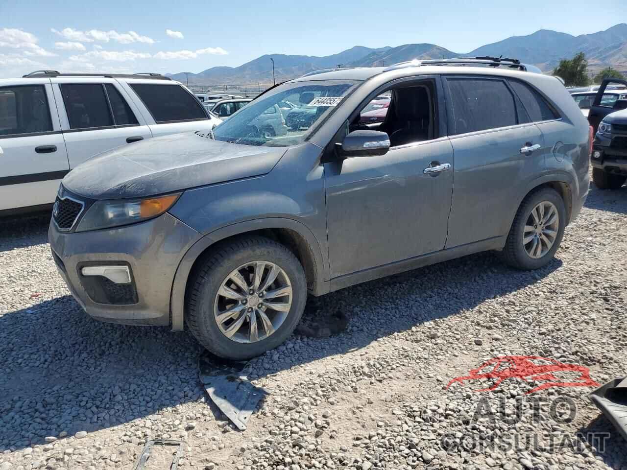 KIA SORENTO 2011 - 5XYKW4A25BG170186