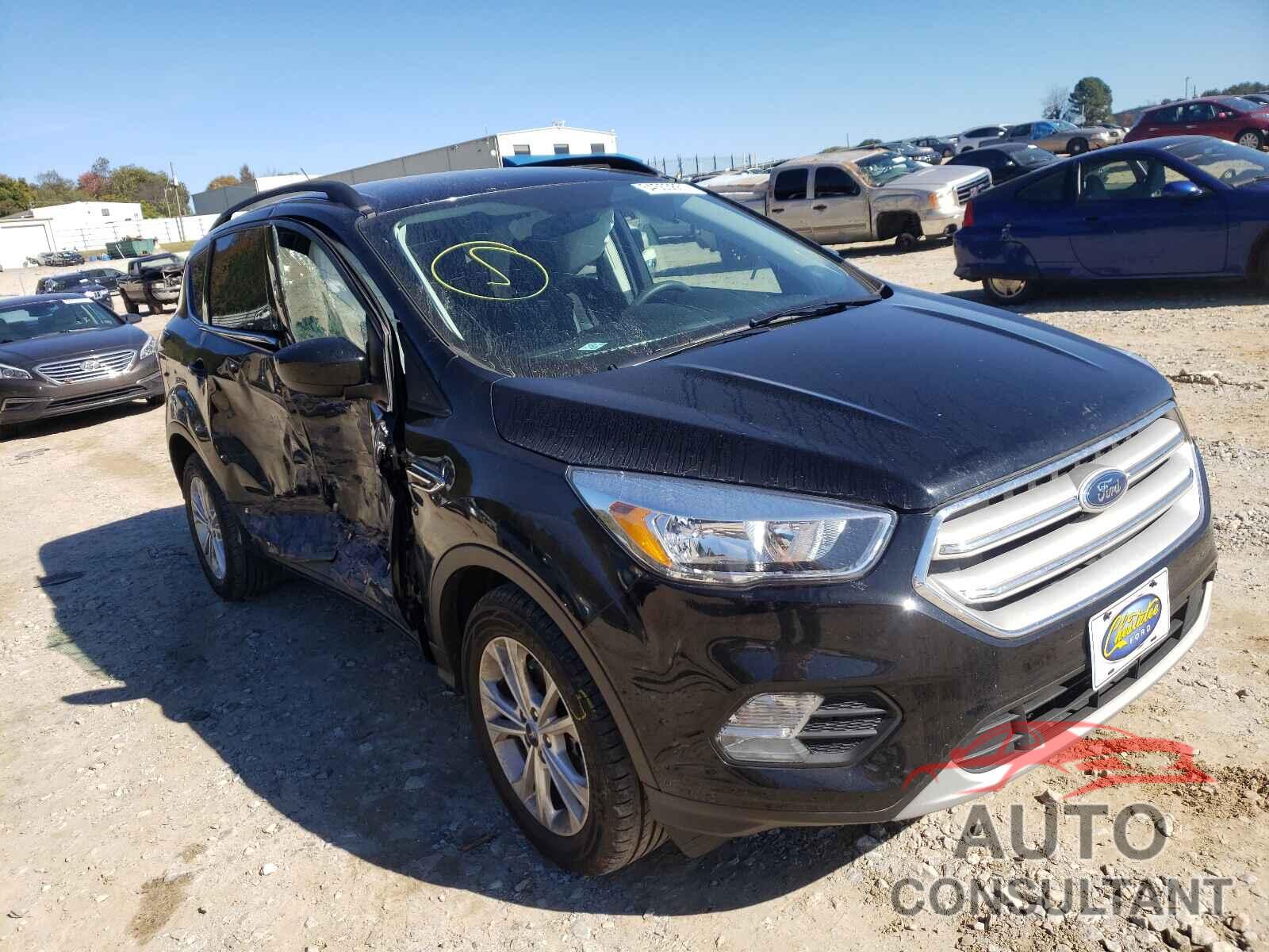 FORD ESCAPE 2018 - 1FMCU9GD9JUC11055
