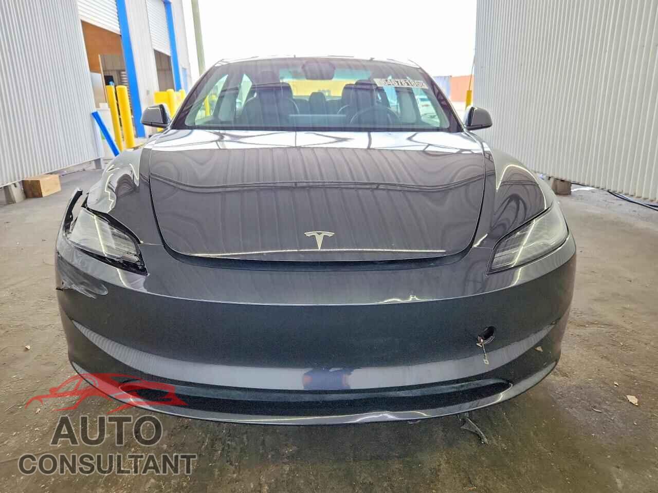 TESLA MODEL 3 2024 - 5YJ3E1EA7RF744666