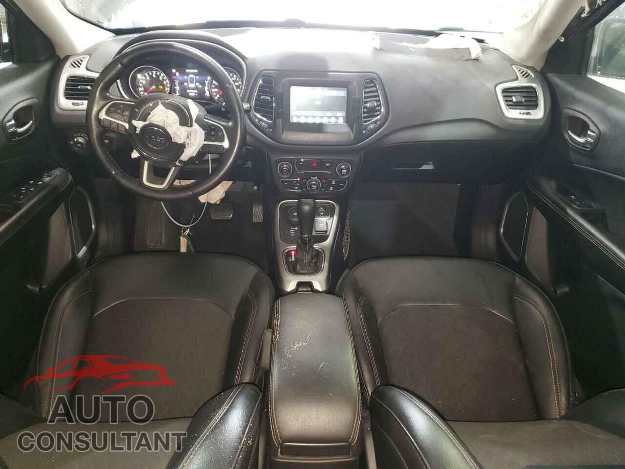 JEEP COMPASS 2020 - 3C4NJDBB8LT165312
