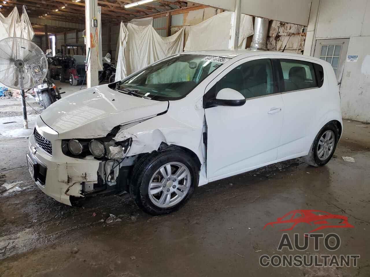 CHEVROLET SONIC 2012 - 1G1JC6SH2C4149856
