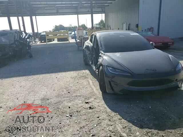 TESLA MODEL 3 2026 - 5YJ3E1ETXTF206312