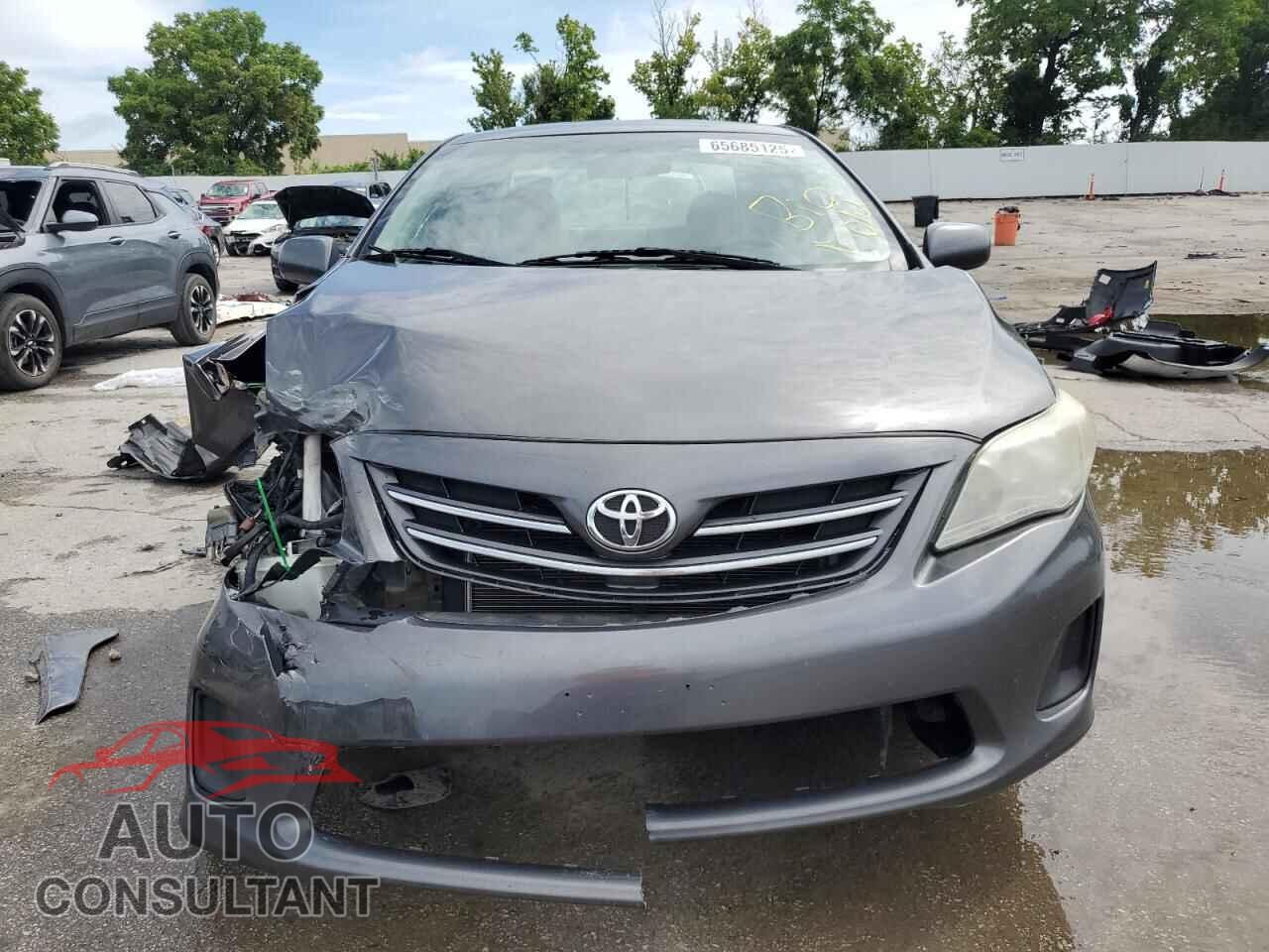 TOYOTA COROLLA 2013 - 5YFBU4EE9DP097607