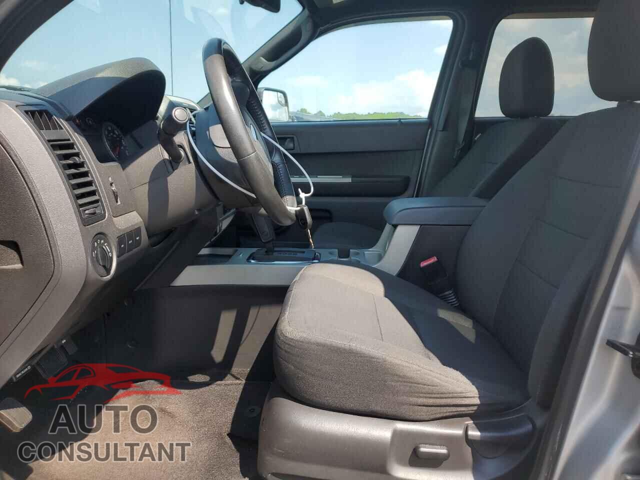FORD ESCAPE 2011 - 1FMCU0D71BKB82741