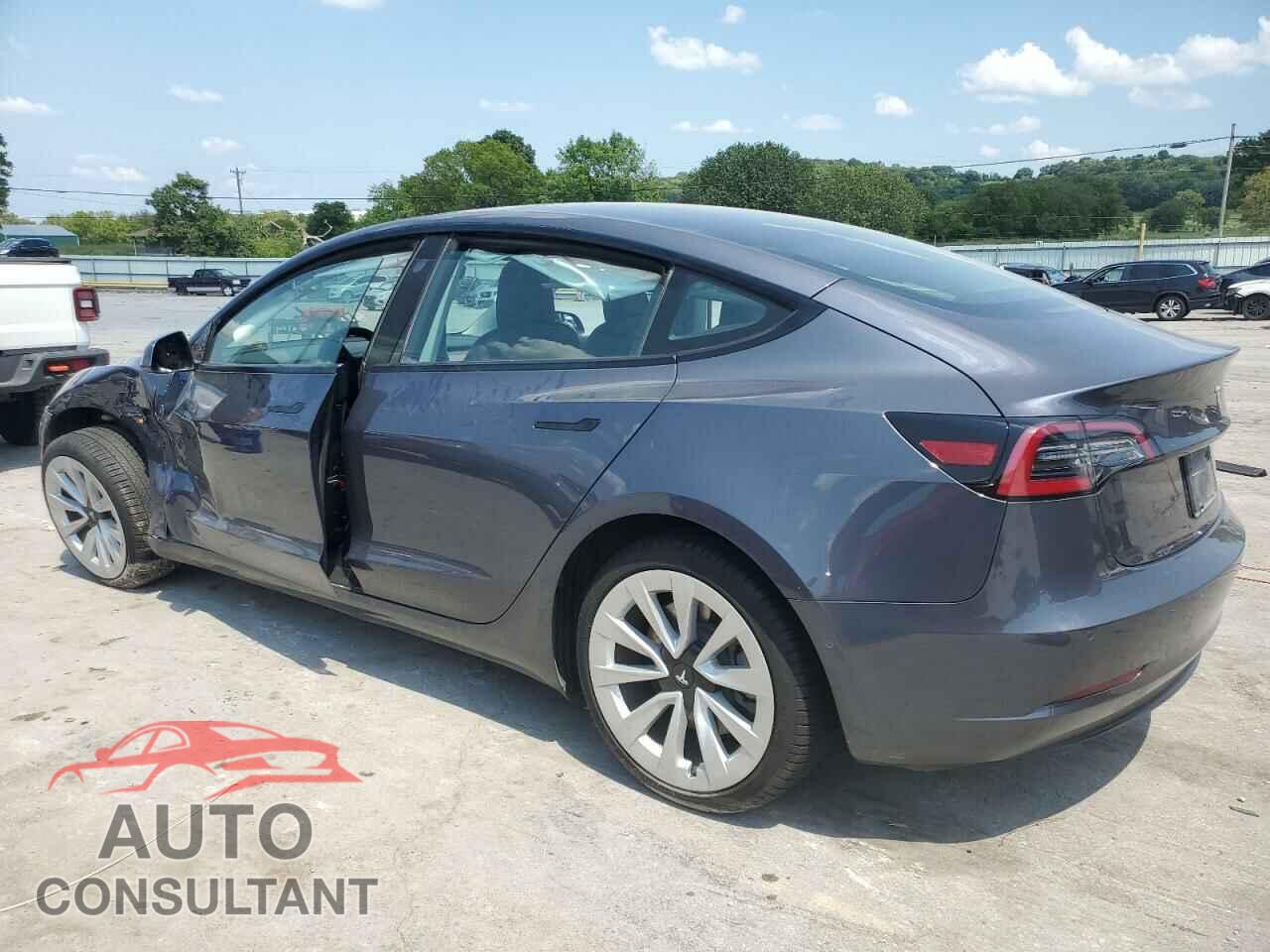 TESLA MODEL 3 2022 - 5YJ3E1EA7NF313156