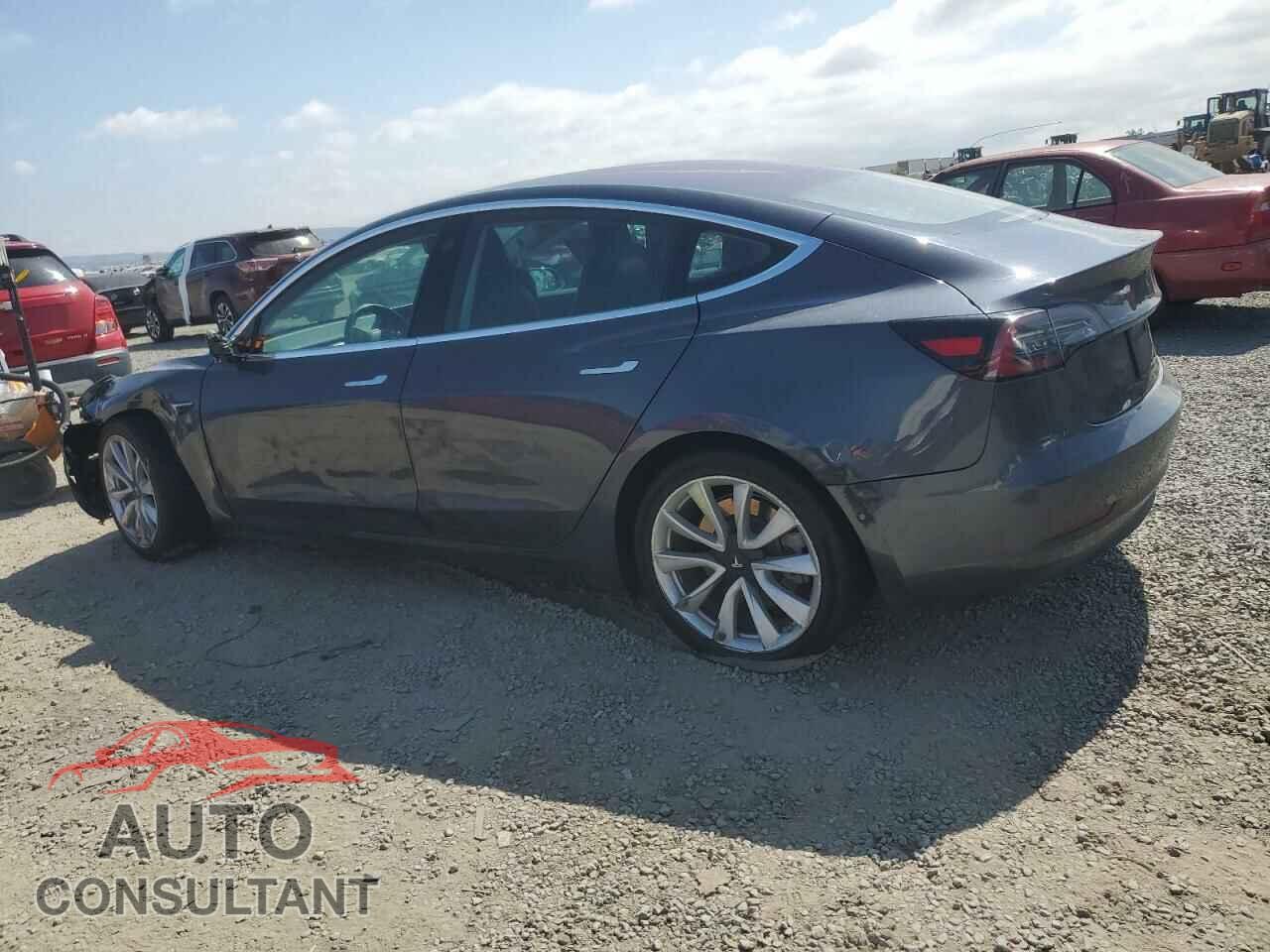 TESLA MODEL 3 2019 - 5YJ3E1EA4KF326765