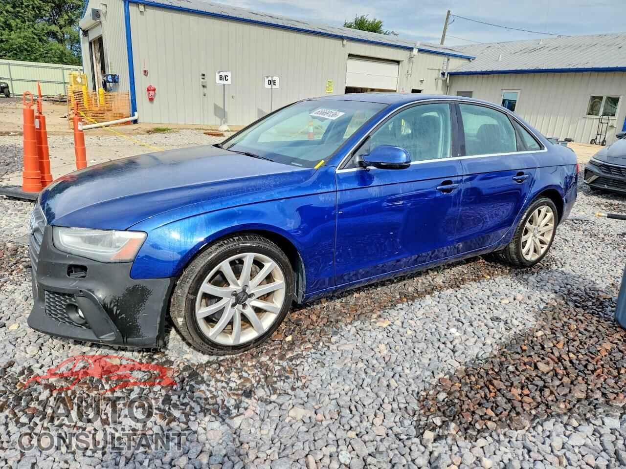 AUDI A4 2013 - WAUFFAFL0DN010808