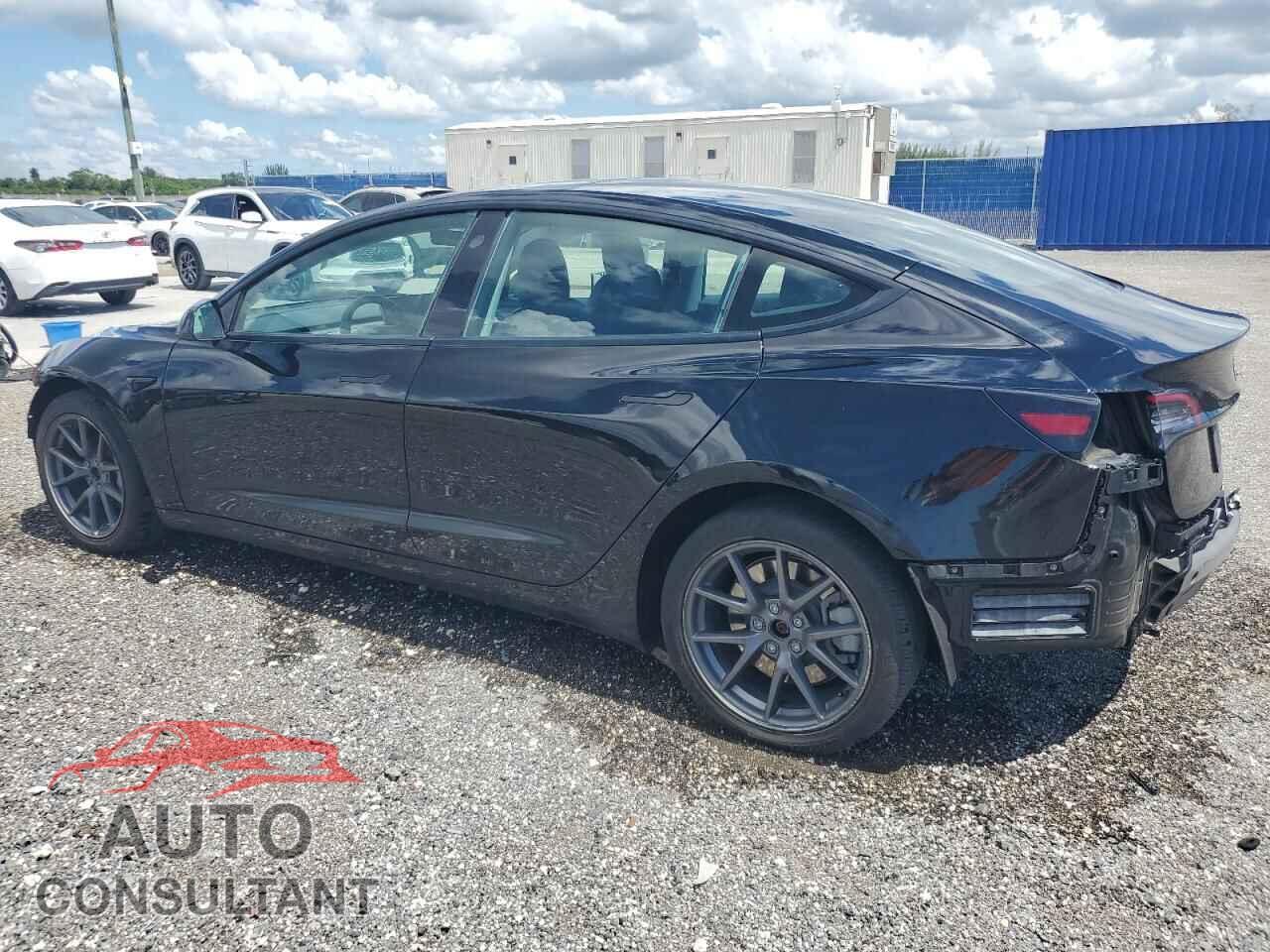 TESLA MODEL 3 2022 - 5YJ3E1EB3NF286563