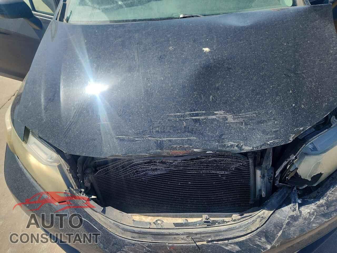 HONDA CIVIC 2013 - 2HGFB2F56DH597712