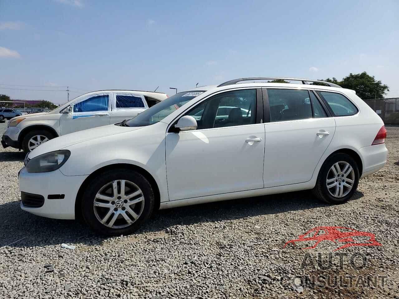 VOLKSWAGEN JETTA 2010 - 3VWPL7AJ2AM682137