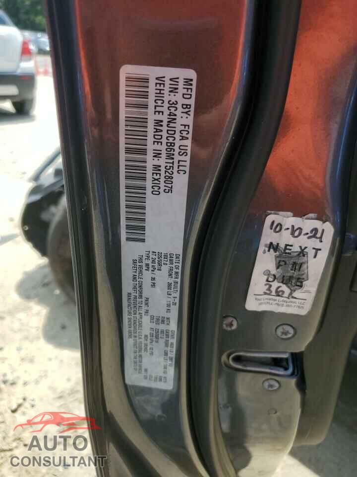 JEEP COMPASS 2021 - 3C4NJDCB6MT528075