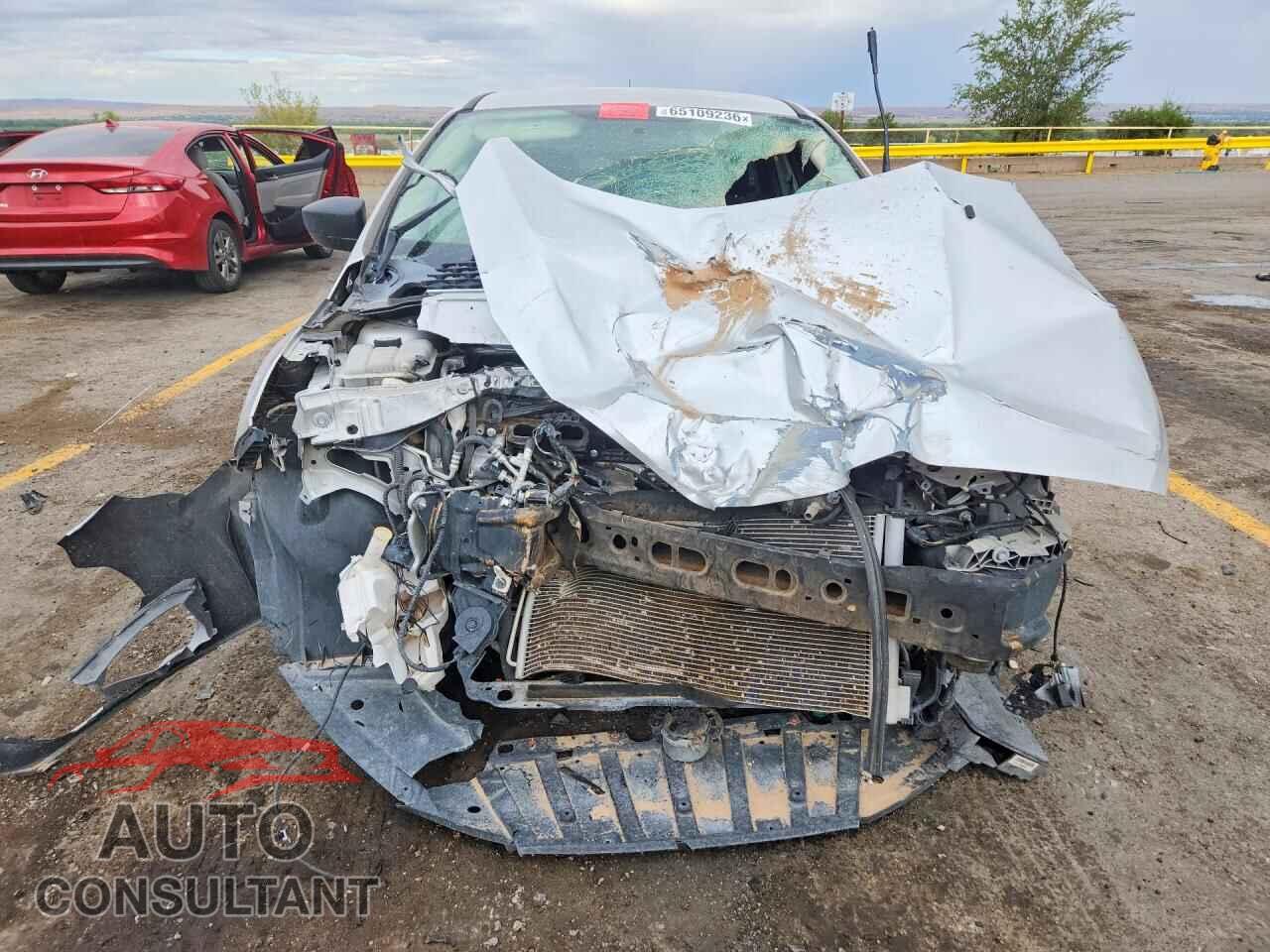 FORD FOCUS 2017 - 1FADP3E22HL343109