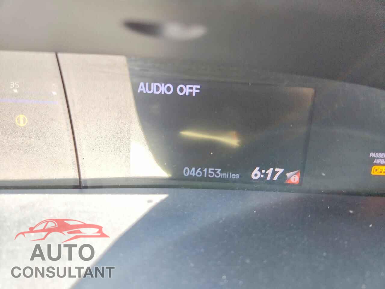 HONDA CIVIC 2015 - 19XFB2F51FE290879