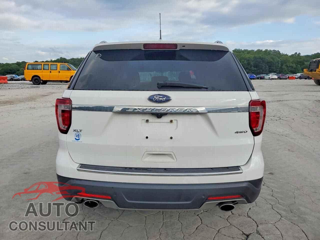 FORD EXPLORER 2018 - 1FM5K8D89JGC32096