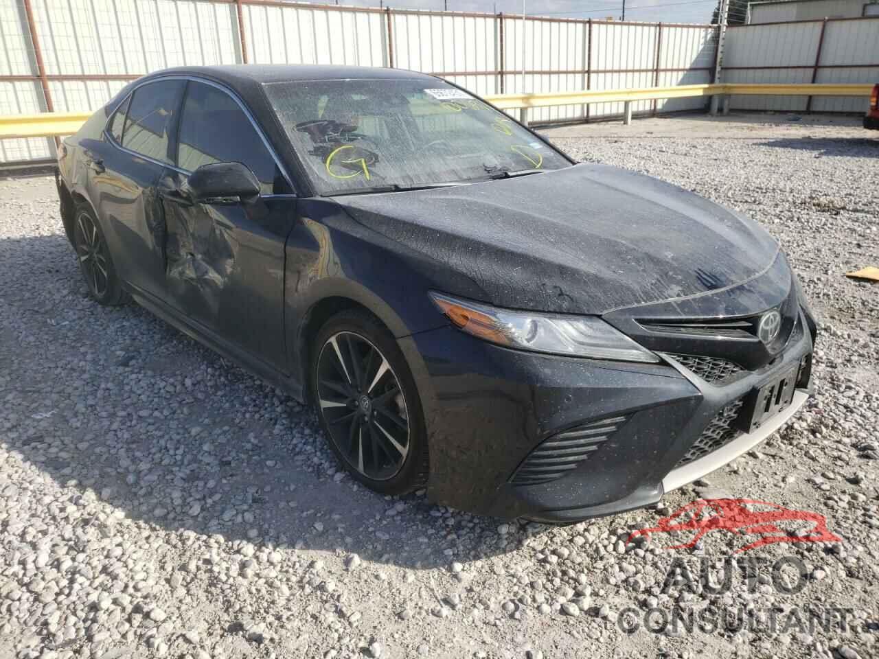TOYOTA CAMRY 2018 - 4T1B61HK2JU100691