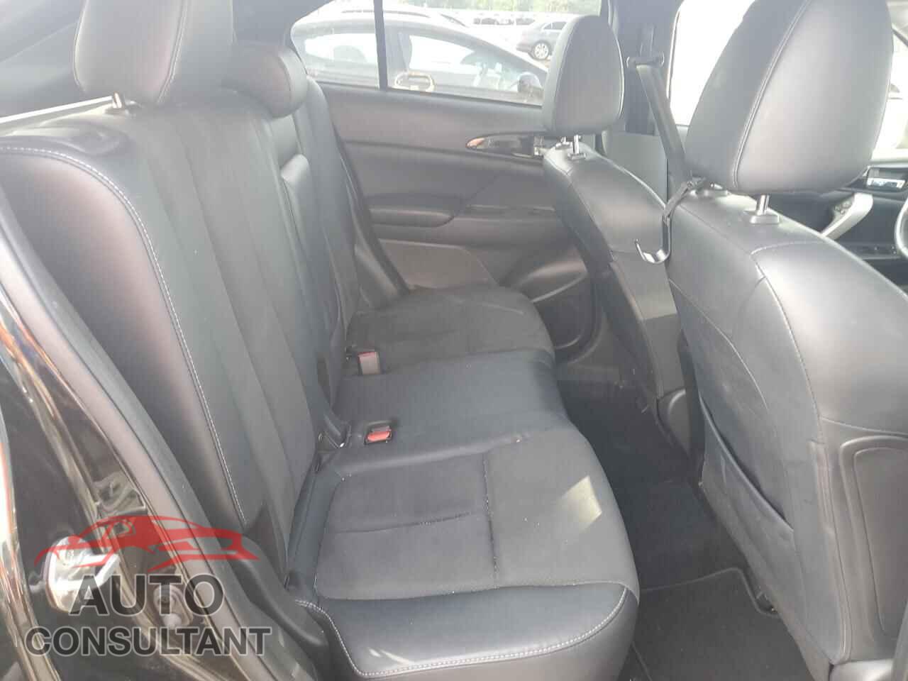 MITSUBISHI ECLIPSE 2022 - JA4ATWAA2NZ040504