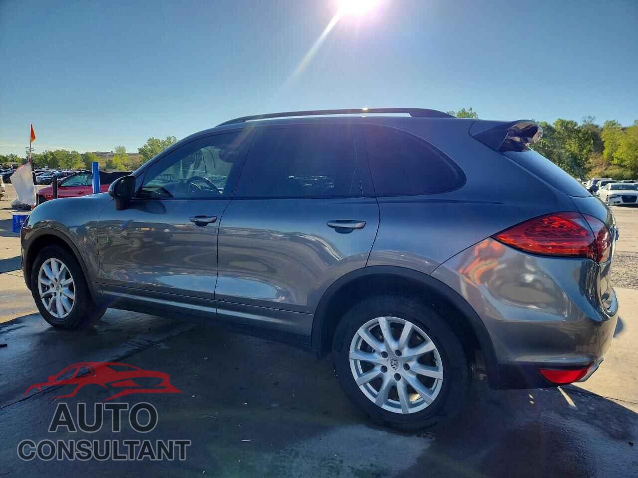 PORSCHE CAYENNE 2012 - WP1AA2A25CLA12644