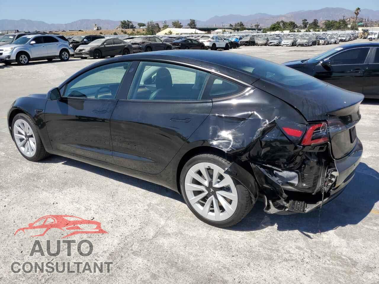 TESLA MODEL 3 2021 - 5YJ3E1EB0MF879585