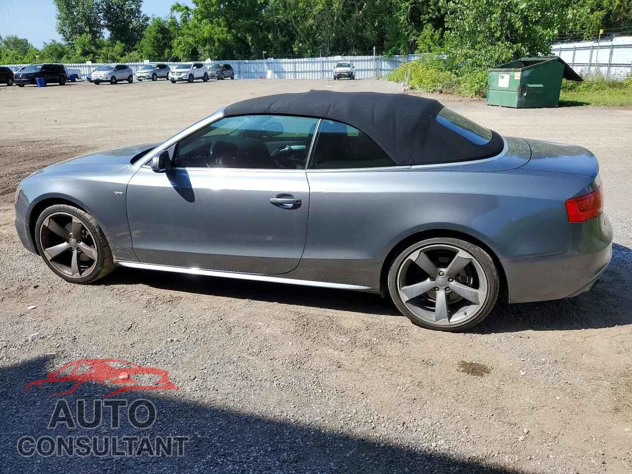 AUDI A5 2013 - WAUWFBFH0DN012088