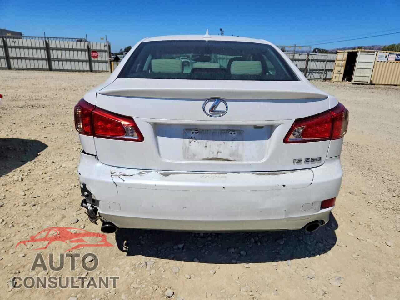 LEXUS IS 2012 - JTHBF5C20C5183150