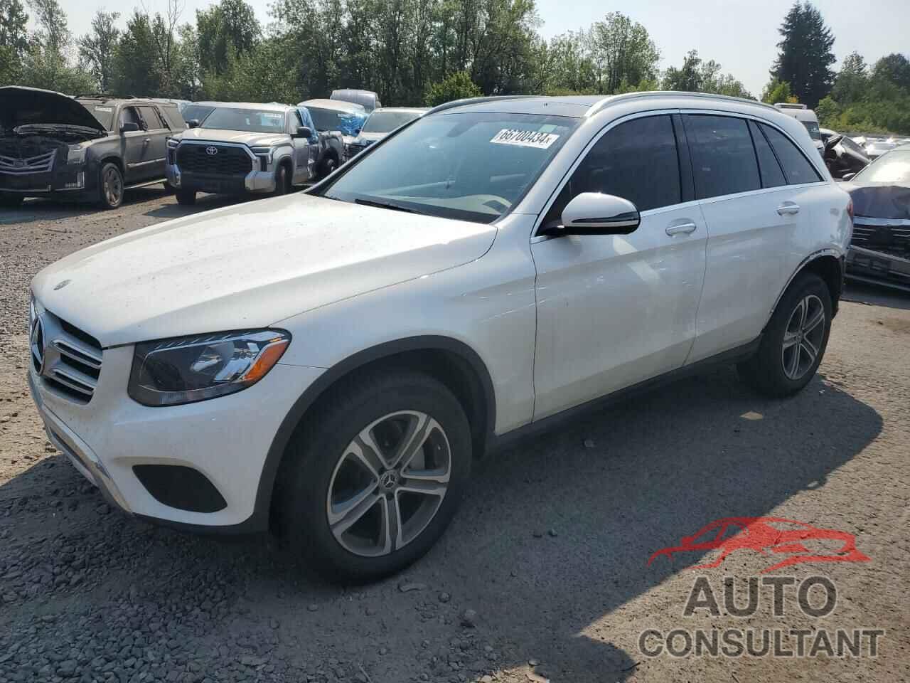 MERCEDES-BENZ GLC-CLASS 2018 - WDC0G4KB4JV085957