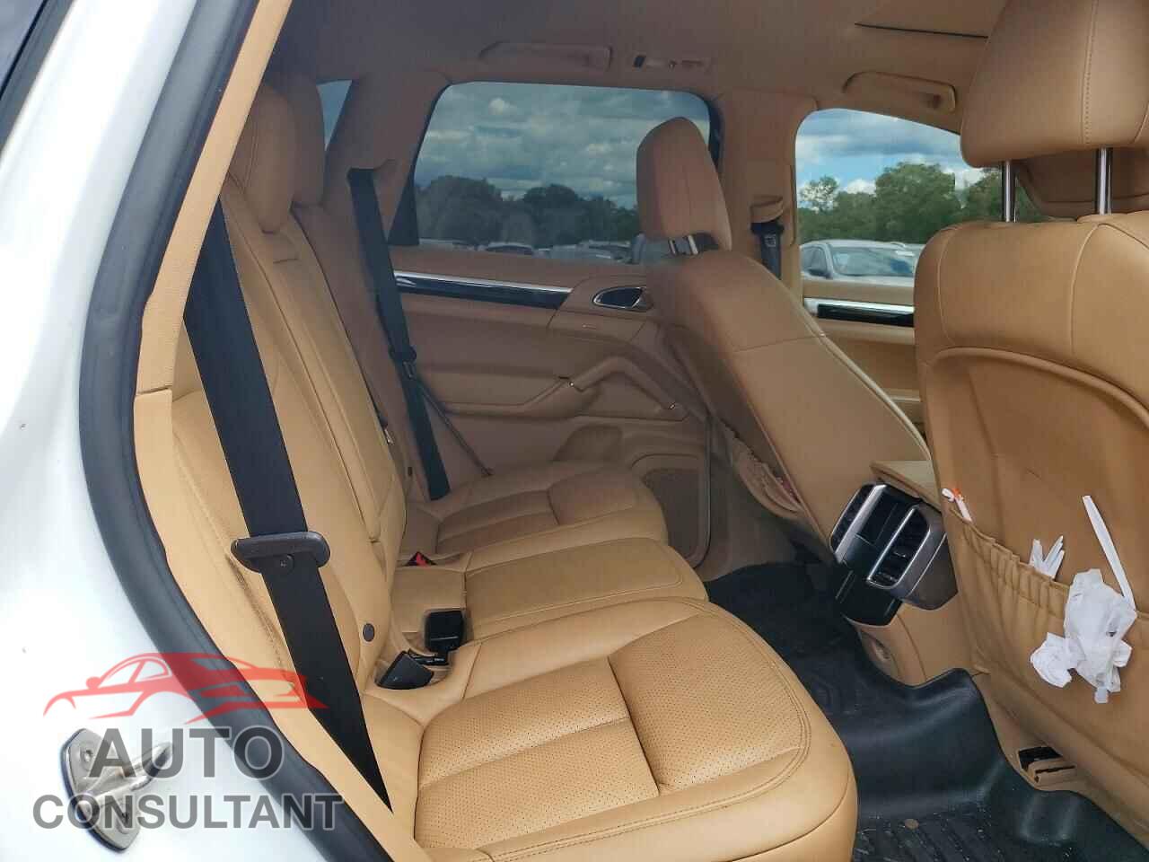 PORSCHE CAYENNE 2016 - WP1AA2A20GLA10841