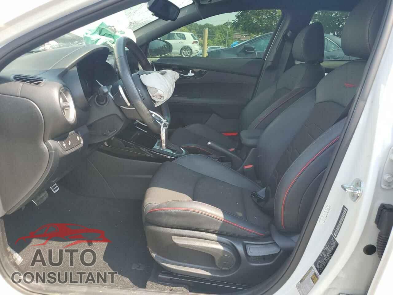 KIA FORTE 2022 - 3KPF44AC6NE477111