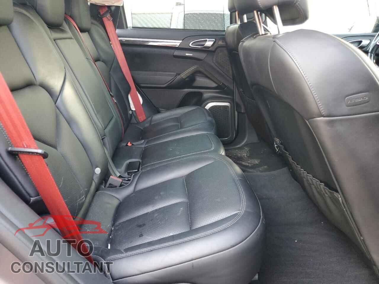 PORSCHE CAYENNE 2016 - WP1AD2A26GLA77936