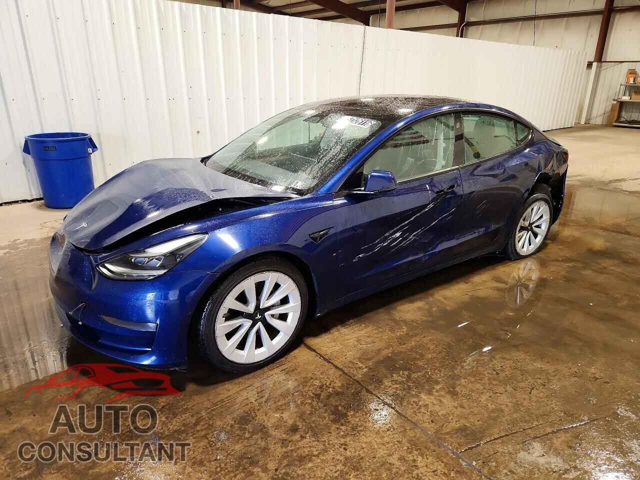 TESLA MODEL 3 2022 - 5YJ3E1EA2NF304199