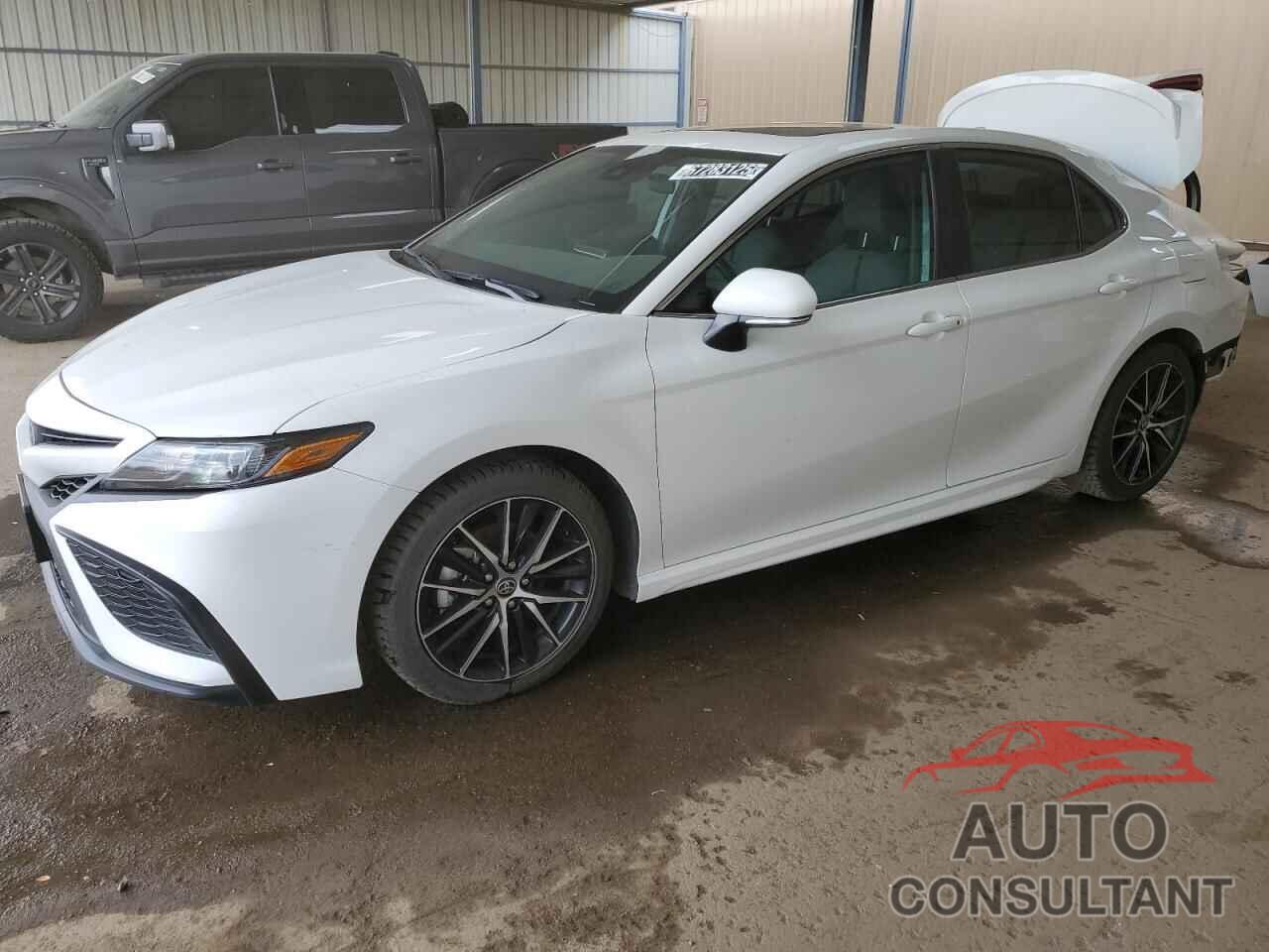 TOYOTA CAMRY 2023 - 4T1G11BK9PU107448