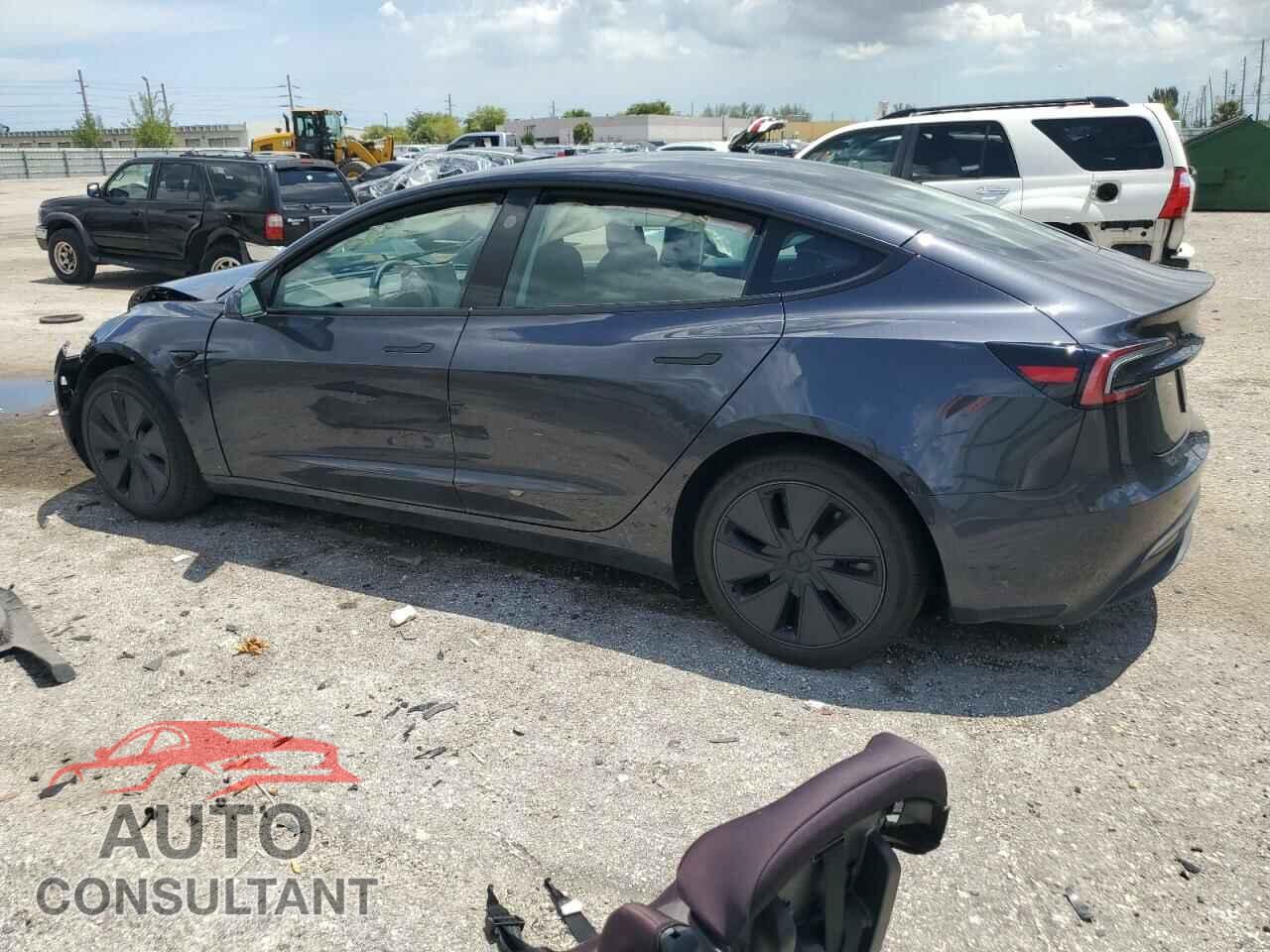 TESLA MODEL 3 2024 - 5YJ3E1EA8RF759306