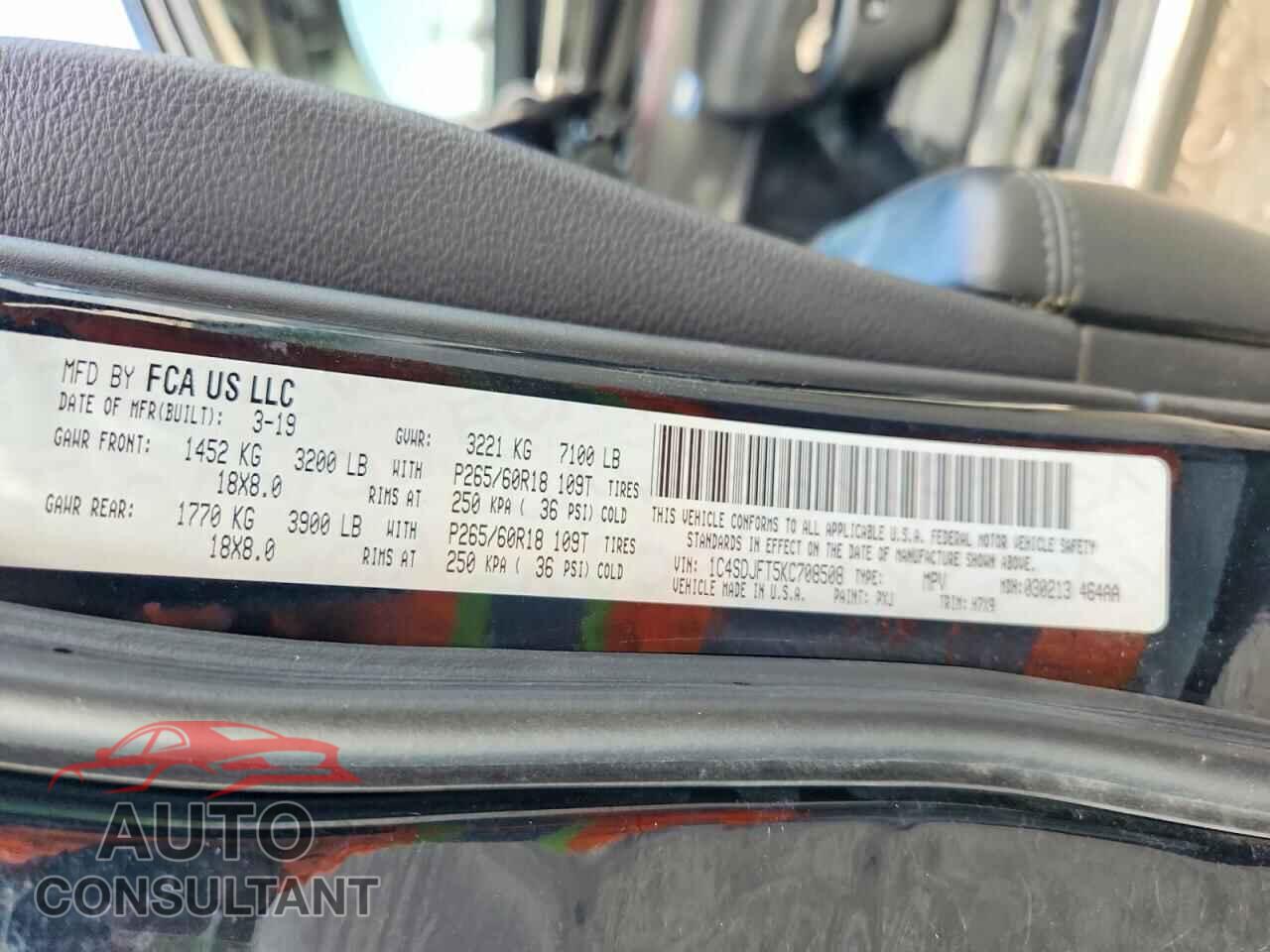 DODGE DURANGO 2019 - 1C4SDJFT5KC708508