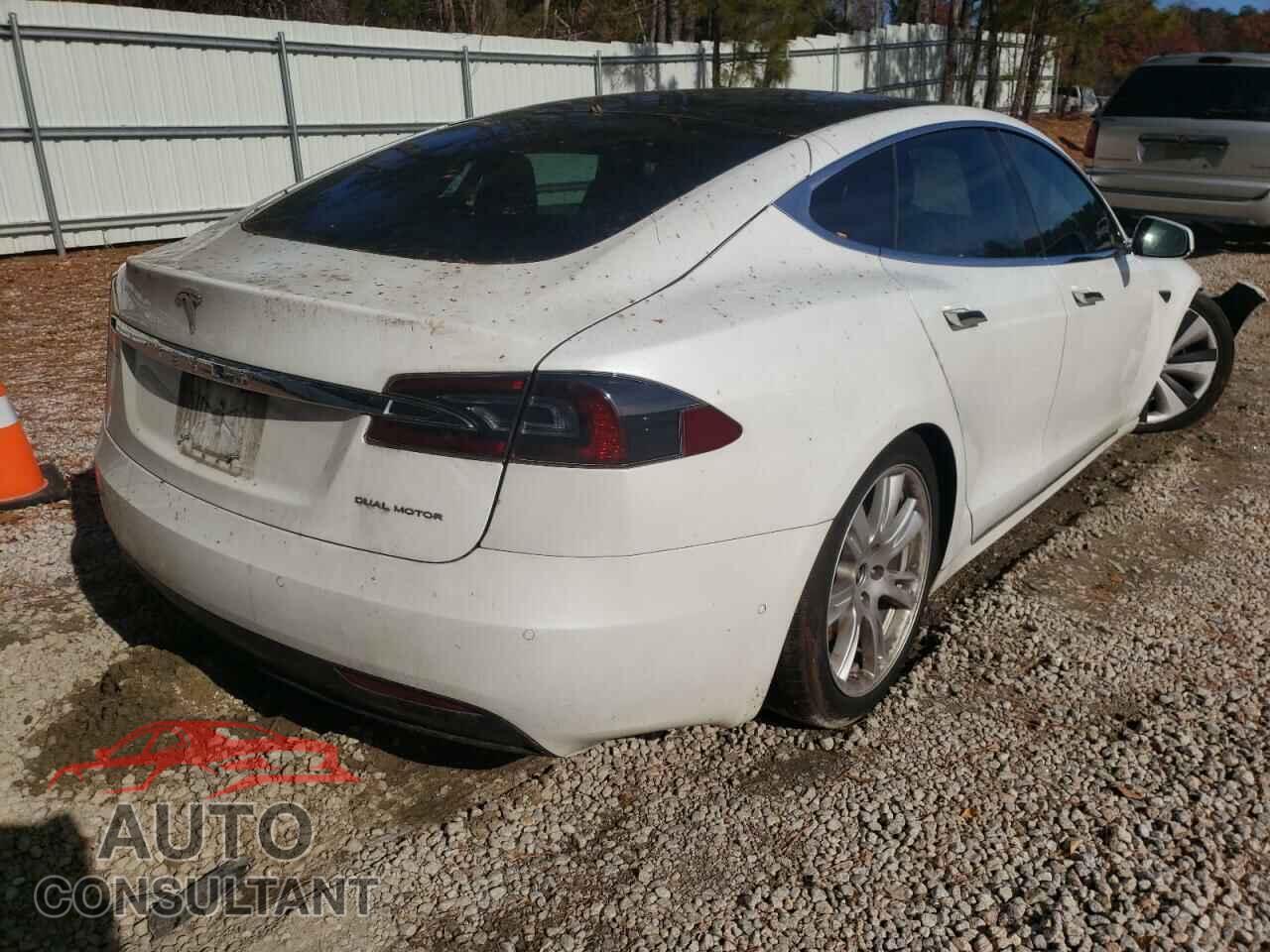 TESLA MODEL S 2020 - 5YJSA1E28LF381933
