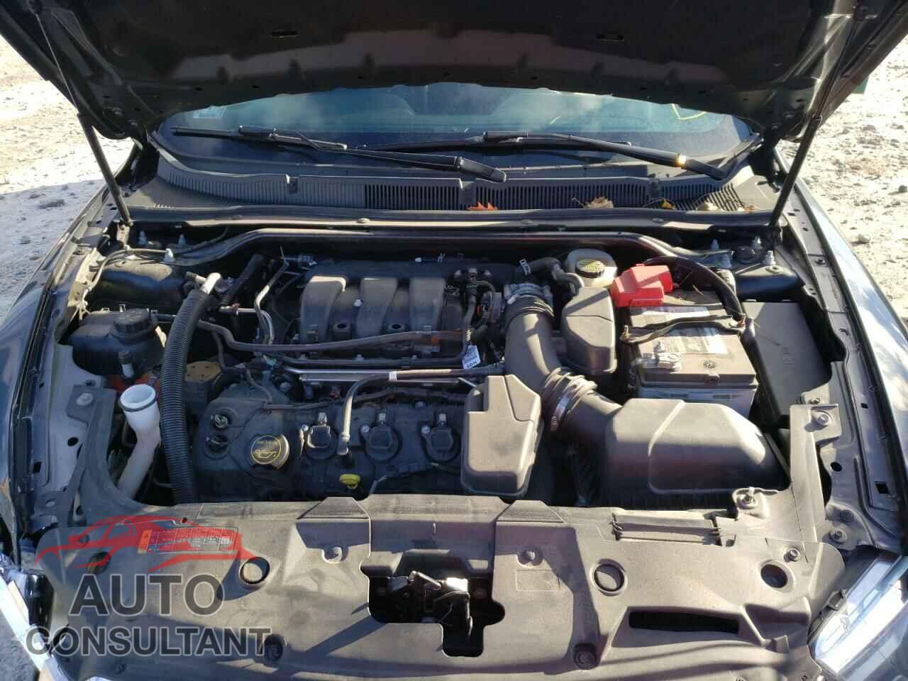 FORD TAURUS 2017 - 1FAHP2F84HG119220