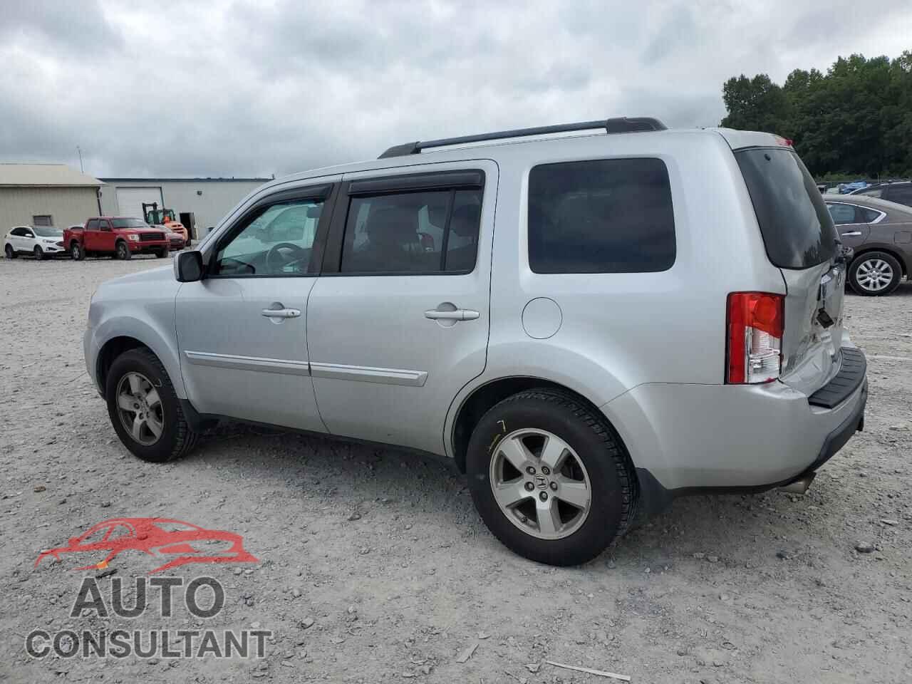 HONDA PILOT 2011 - 5FNYF3H69BB036401
