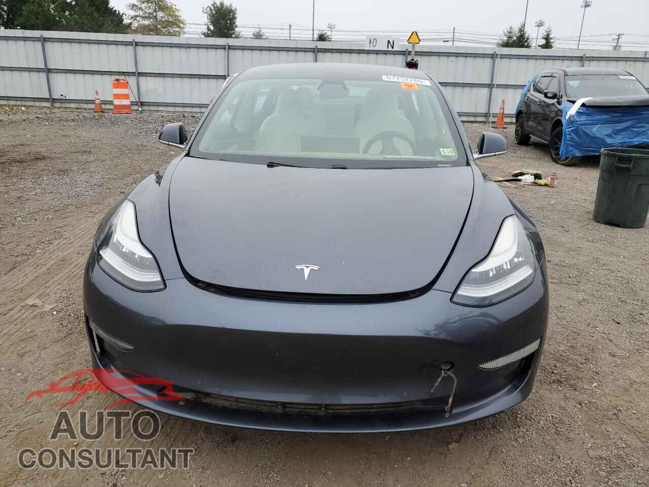 TESLA MODEL 3 2019 - 5YJ3E1EB7KF390775