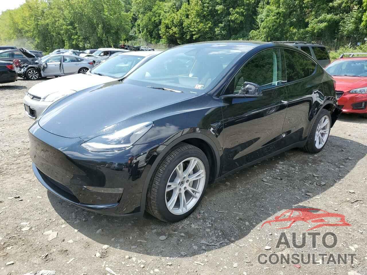 TESLA MODEL Y 2023 - 7SAYGDEE9PA189656