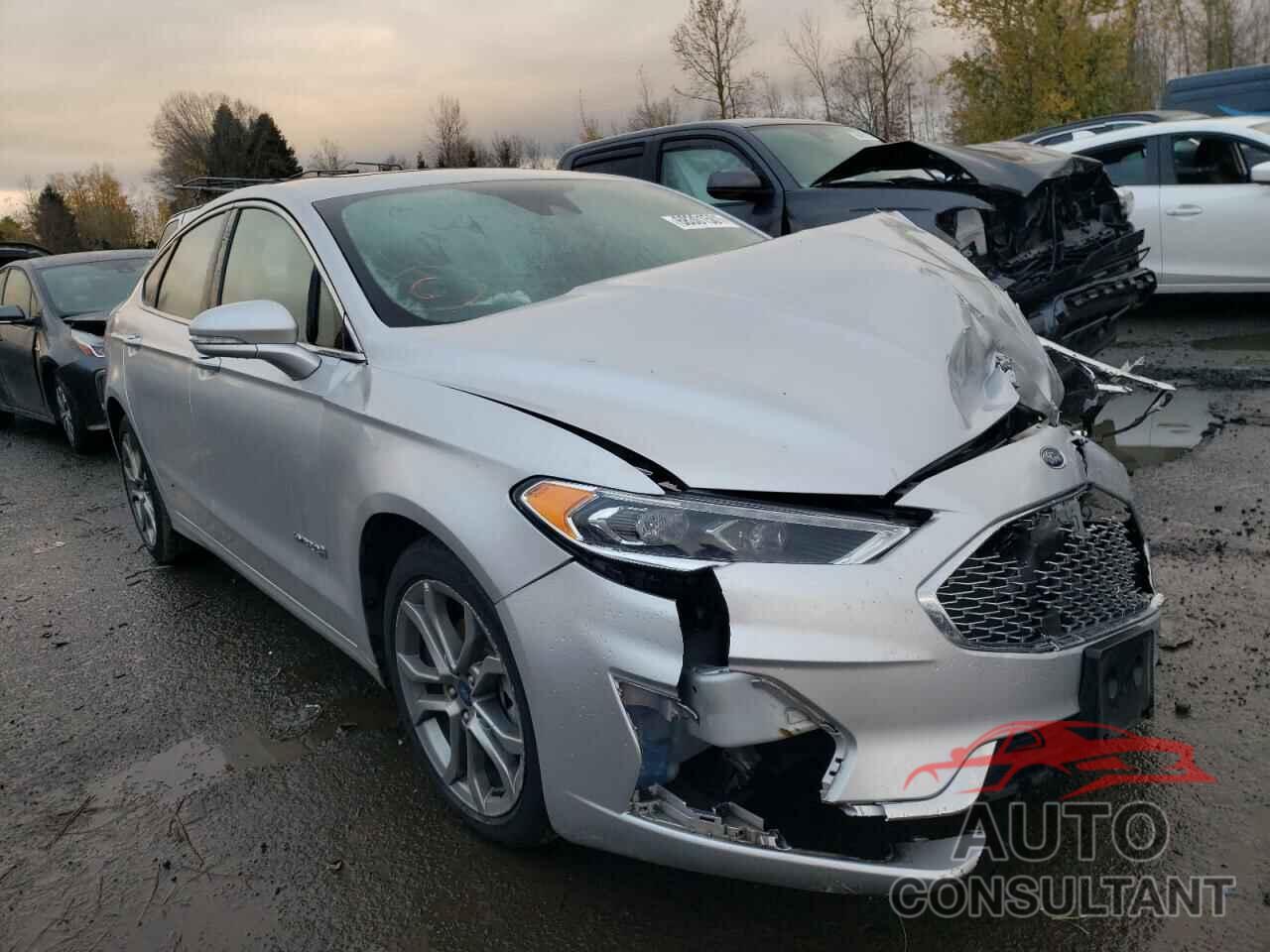FORD FUSION 2019 - 3FA6P0RU9KR105625