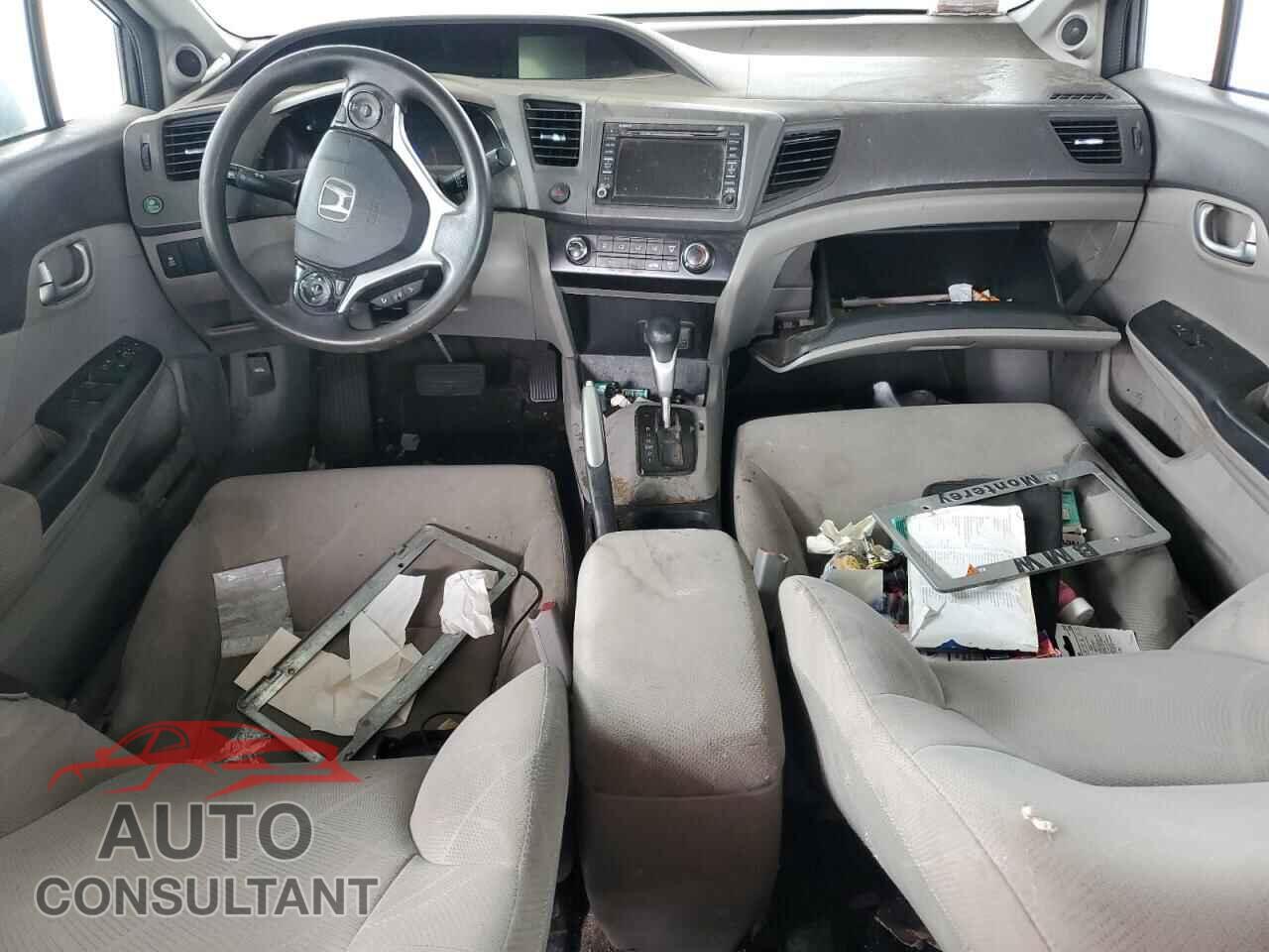 HONDA CIVIC 2012 - 2HGFB2F82CH573142