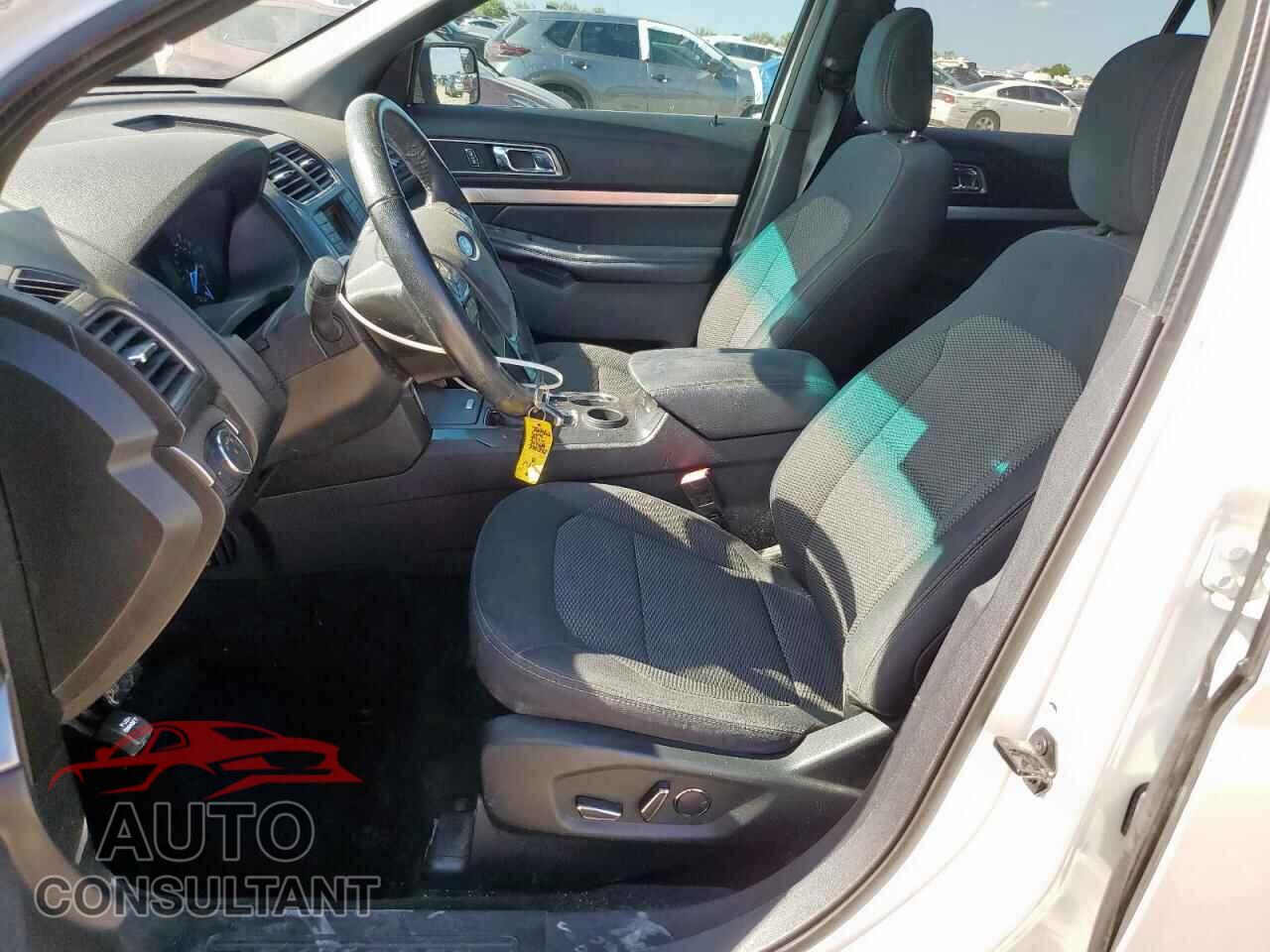 FORD EXPLORER 2018 - 1FM5K7D86JGB07616