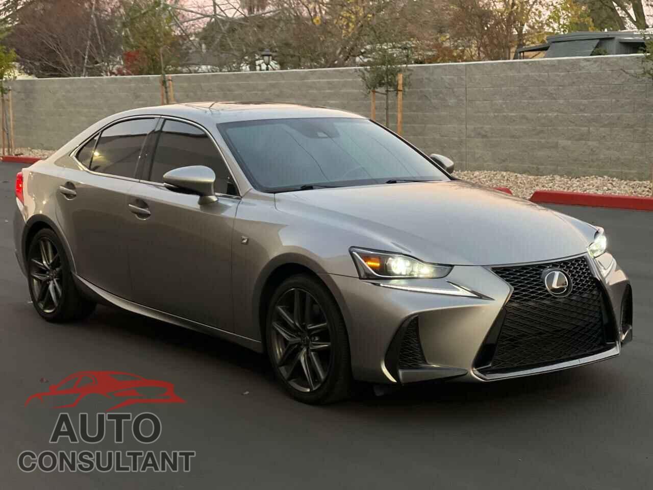 LEXUS IS 2017 - JTHBA1D23H5055868