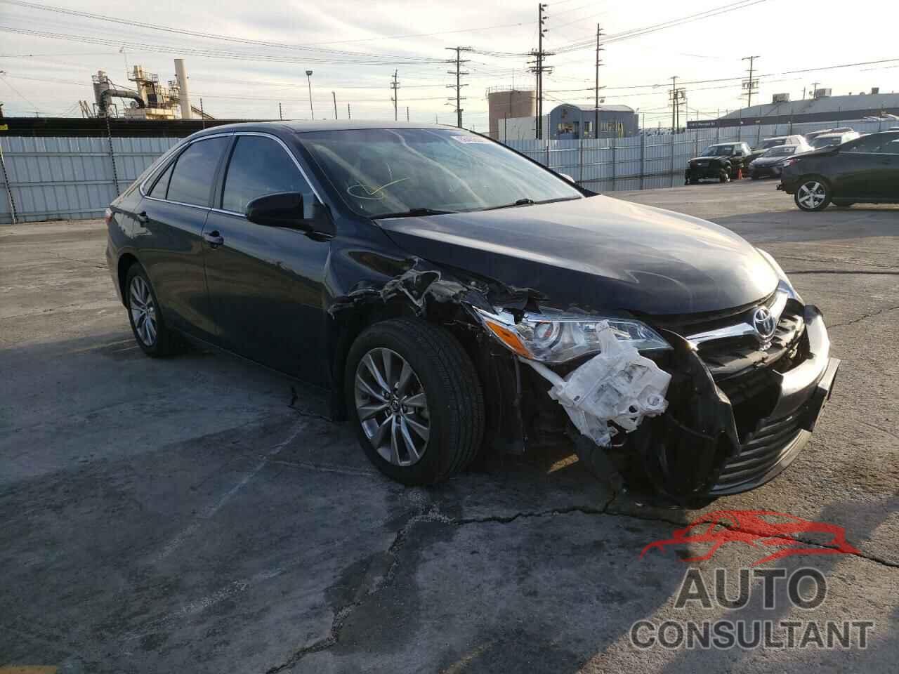 TOYOTA CAMRY 2016 - 4T4BF1FK8GR547267