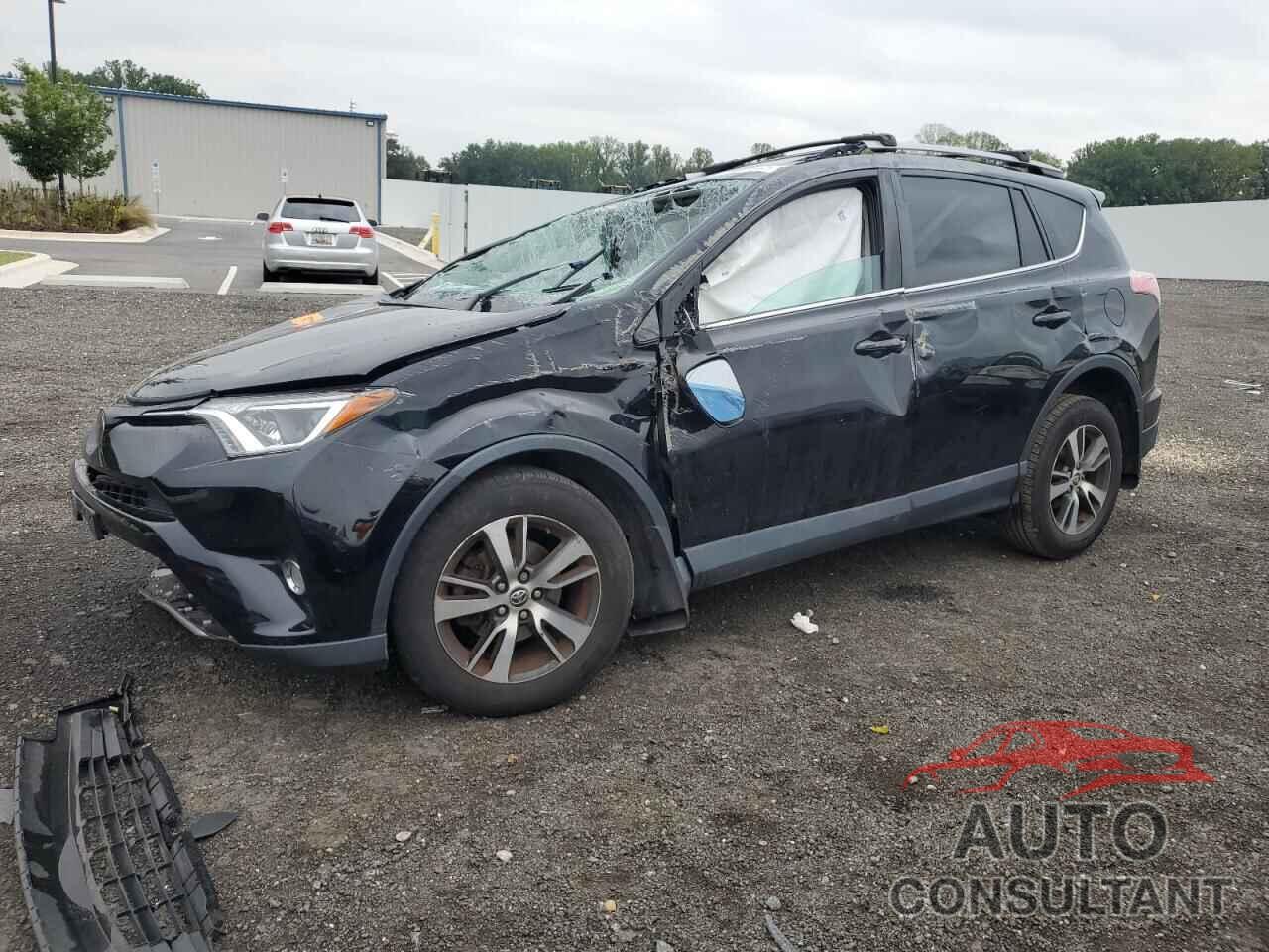 TOYOTA RAV4 2018 - 2T3RFREV7JW774659