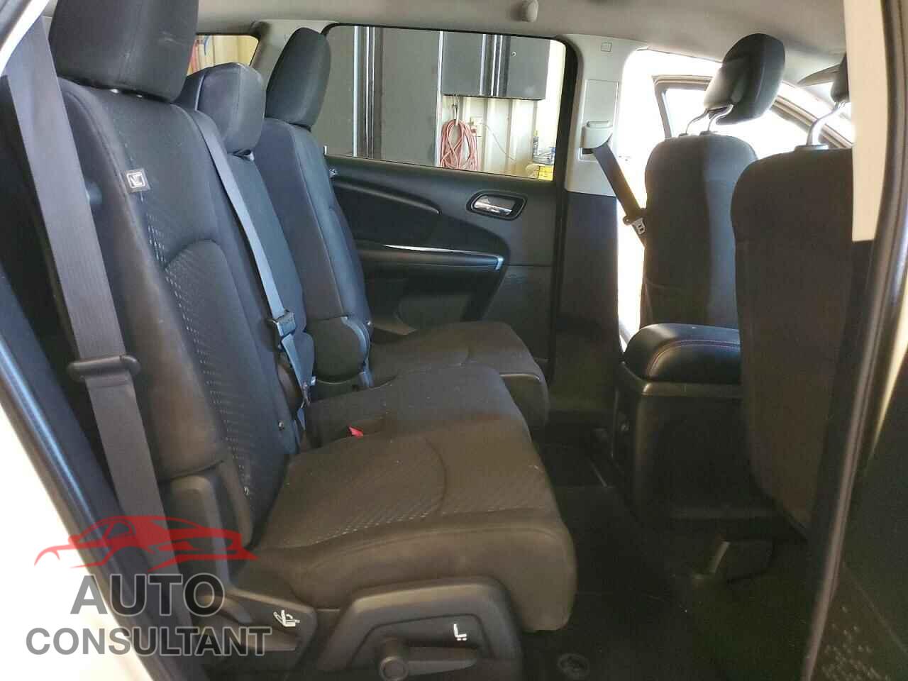 DODGE JOURNEY 2017 - 3C4PDCAB7HT552484