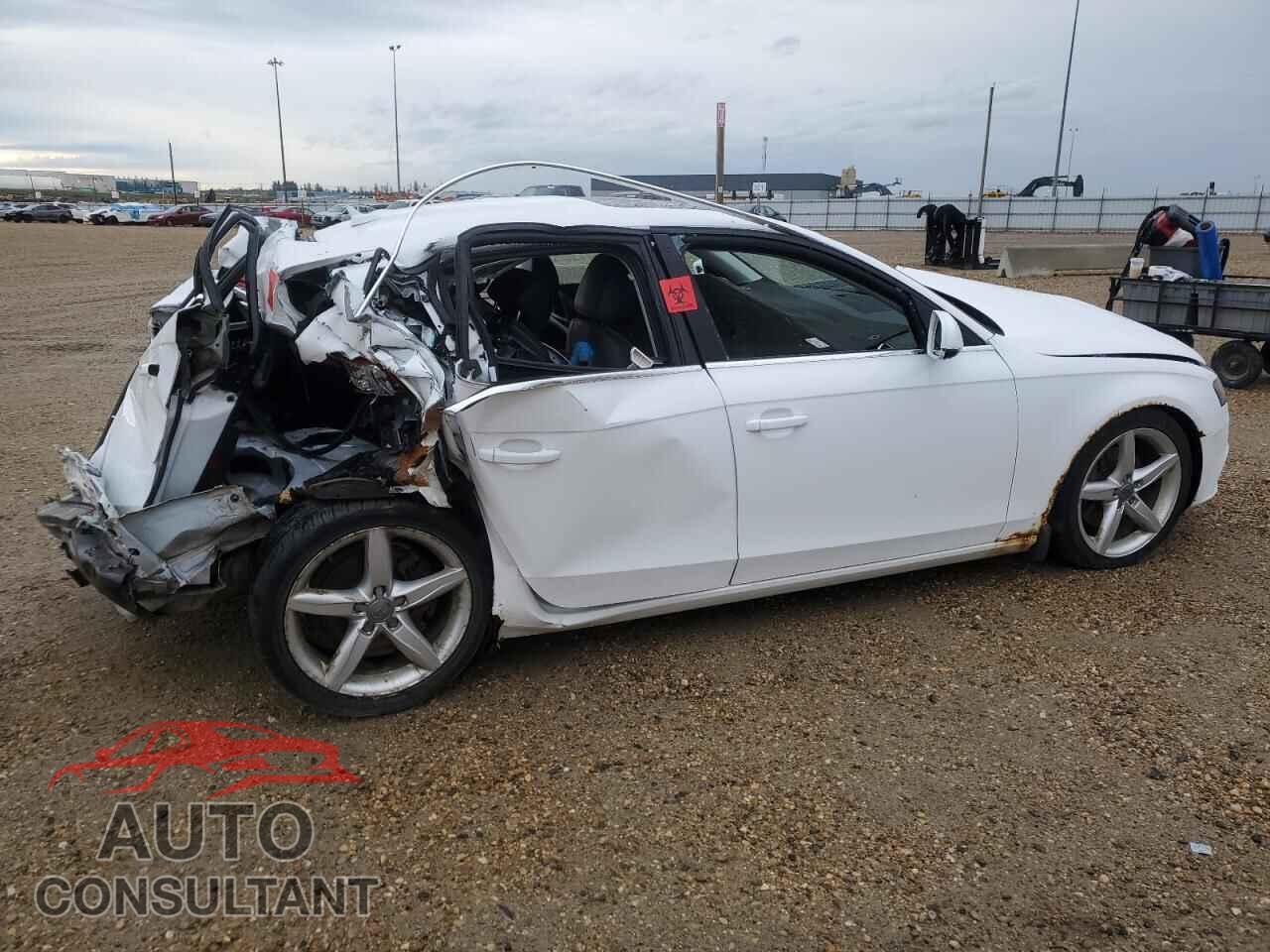 AUDI A4 2011 - WAUKFCFL6BN041147