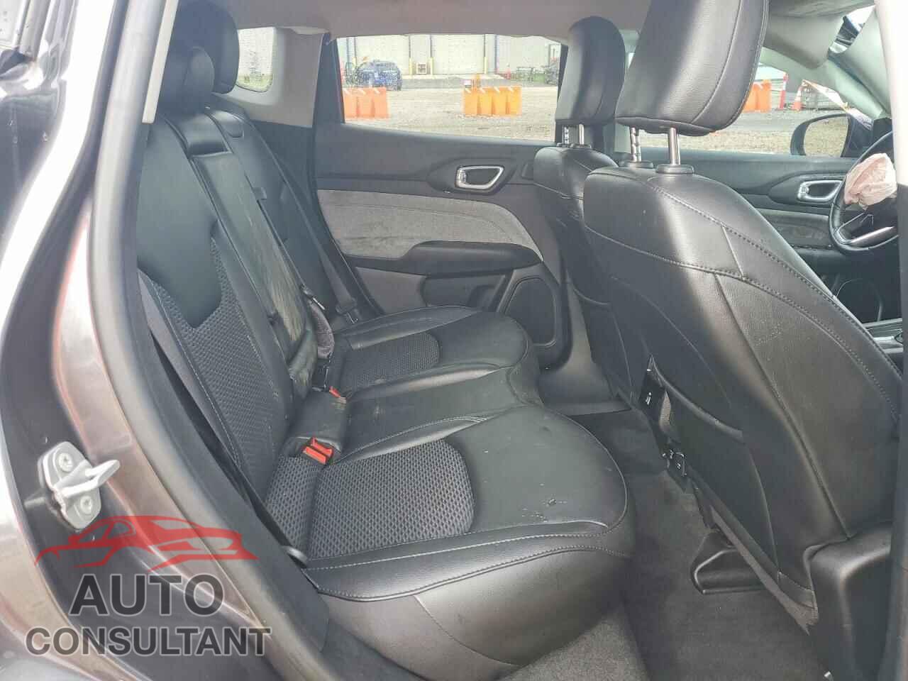 JEEP COMPASS 2022 - 3C4NJCBB0NT103352