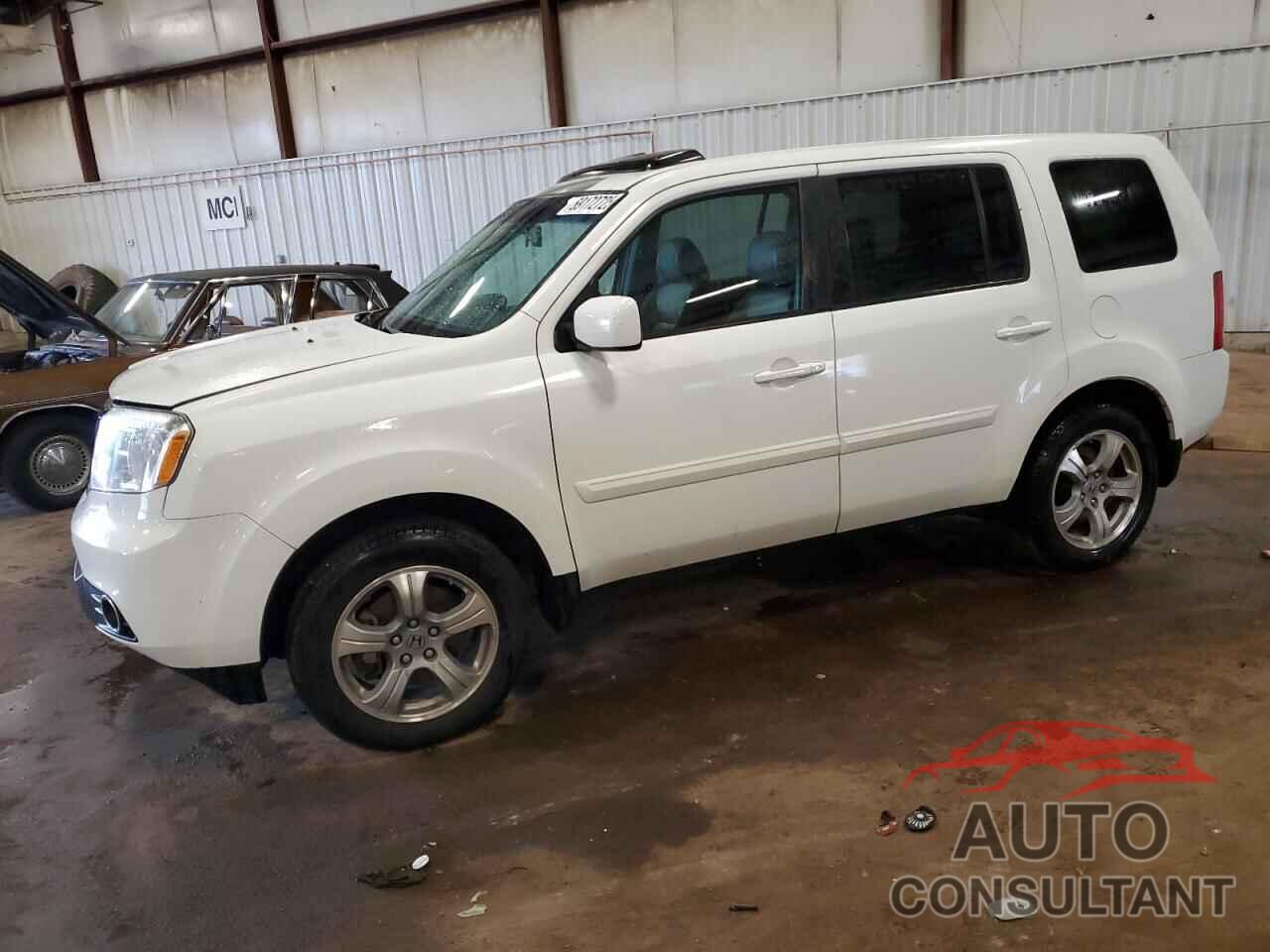 HONDA PILOT 2015 - 5FNYF4H60FB050893