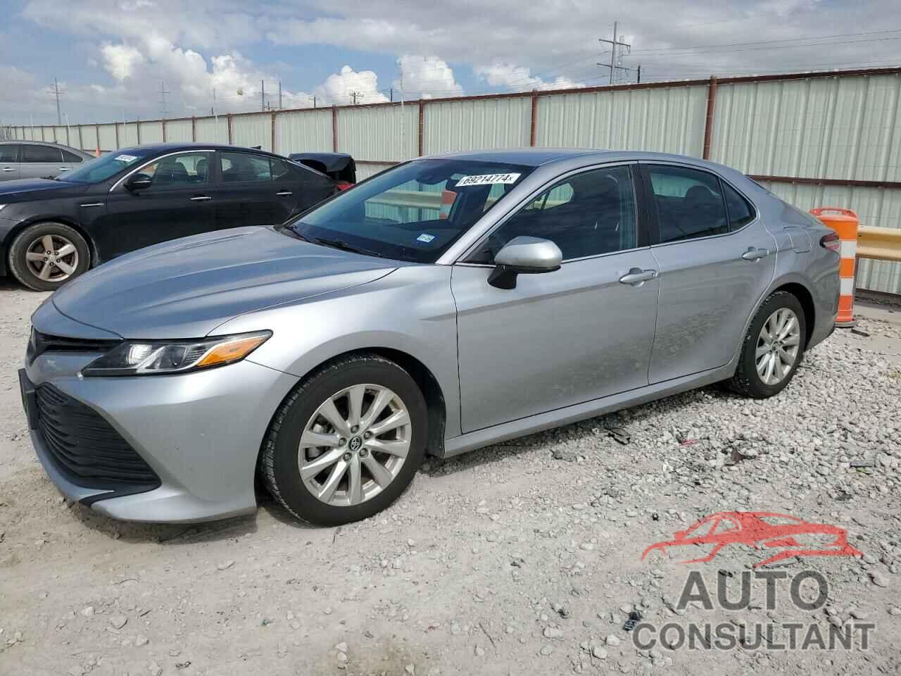 TOYOTA CAMRY 2019 - 4T1B11HKXKU256882