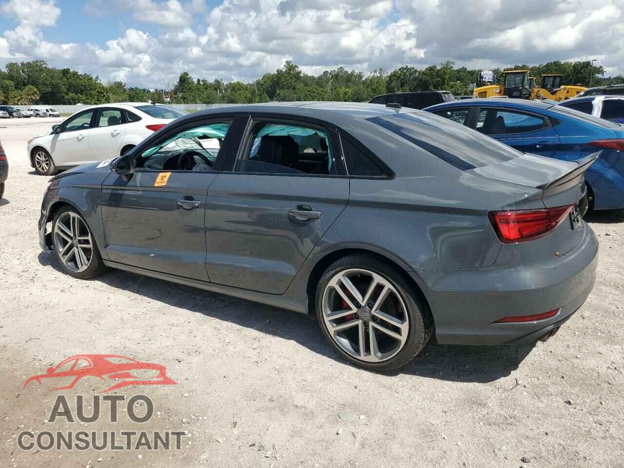 AUDI A3 2019 - WAUAUGFF1KA085745