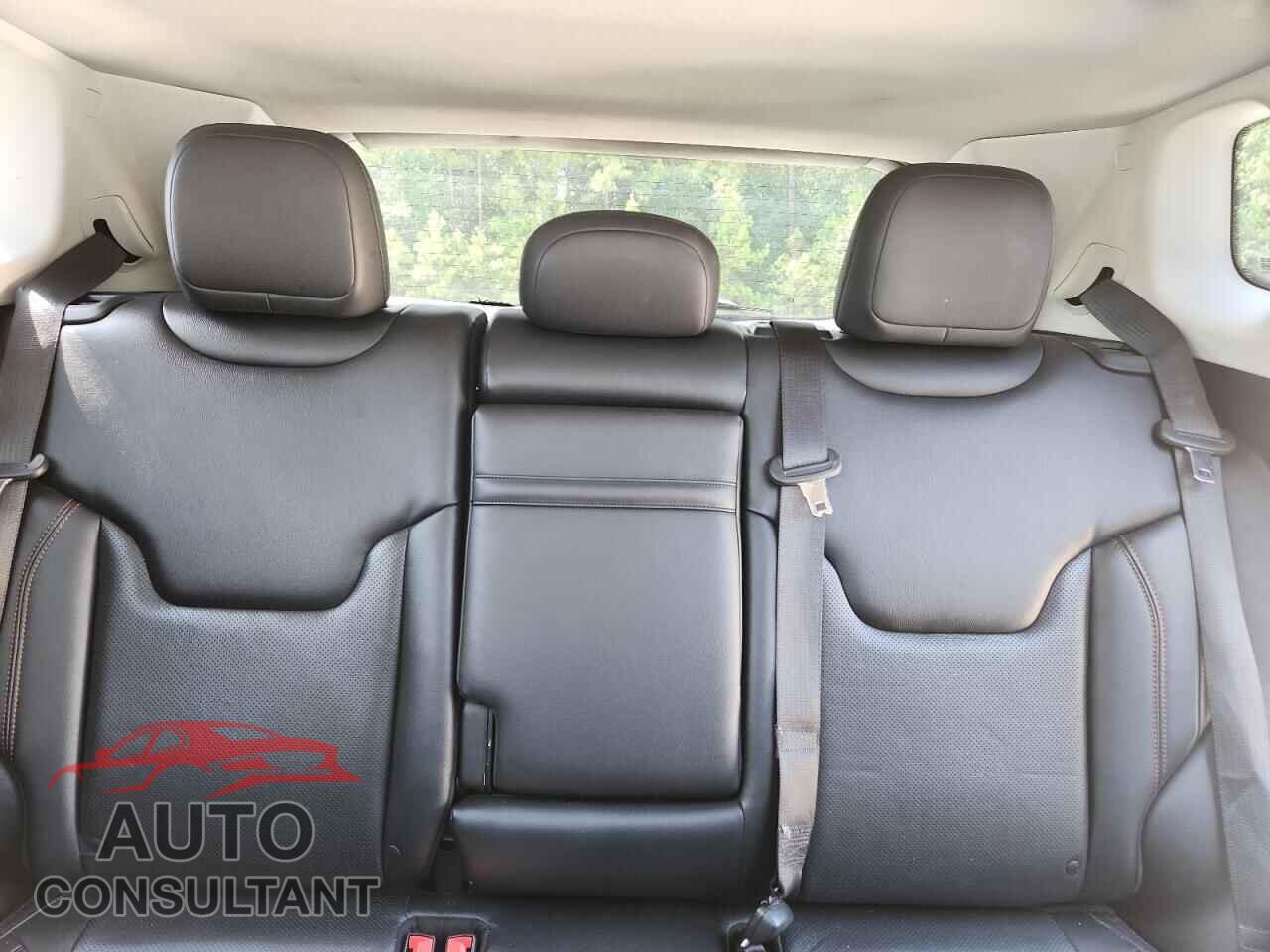 JEEP COMPASS 2017 - 3C4NJDCB8HT673253